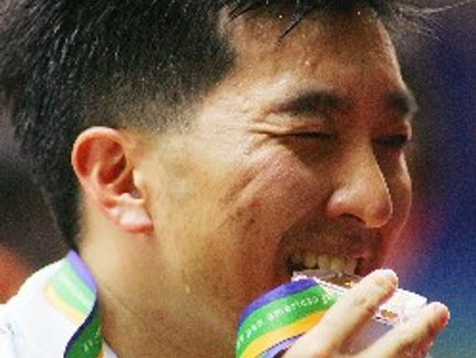 HOYAMA VENCE O PRÊMIO BRASIL OLÍMPICO