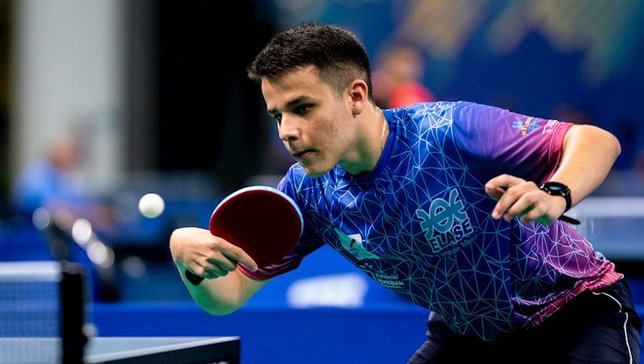 Theo Cruz foi um dos mesatenistas brasileiro na Gy