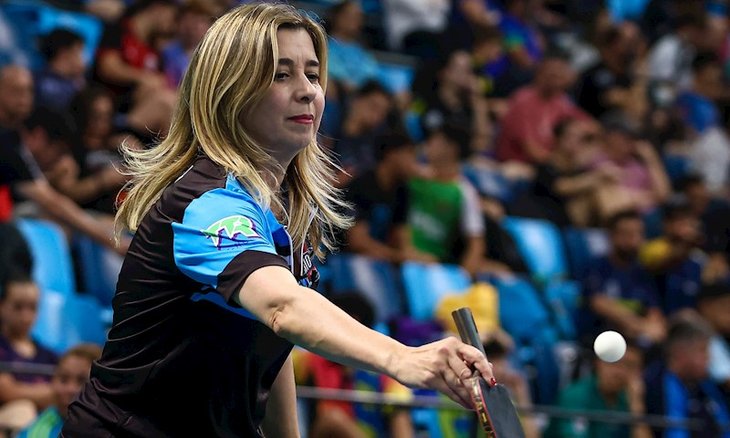 Apresentadora da Record TV participou pela primeir