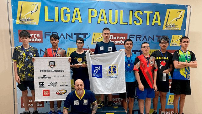 Equipe do Clube de Campo de Piracicaba em Águas de