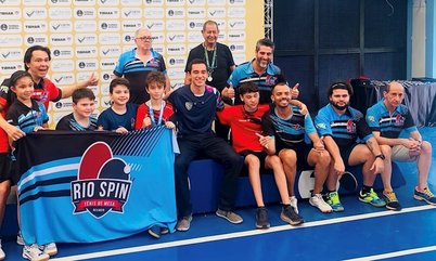 Hugo Calderano prestigia Copa Brasil do Rio de Janeiro e entrega medalhas na competição