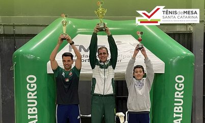 Equipe da Associação de Tênis de Mesa Jaraguaense brilha e conquista título inédito no TMB Estadual