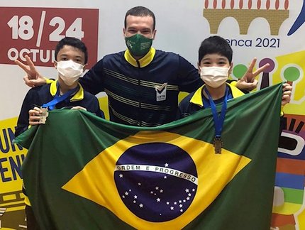 Hamilton Yamane e Davi Fujii garantem medalha no torneio mirim de duplas no Pan-Americano Sub-11 e Sub-13