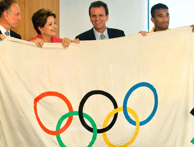Dilma Rousseff bandeira olímpica palácio do Planalto  (Foto: Divulgação / J.P.Engelbrecht)