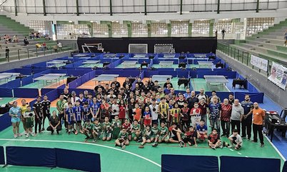 Evento reúne mais de 200 jovens nos jogos escolares do tênis de mesa em Caruaru
