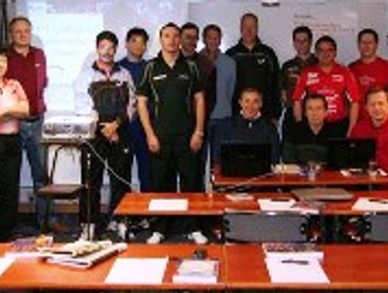LINCON YASUDA REPRESENTA AMÉRICA DO SUL EM CURSO DA ITTF