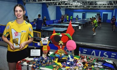 Sarah Weizman brilha no tênis de mesa de Santo André