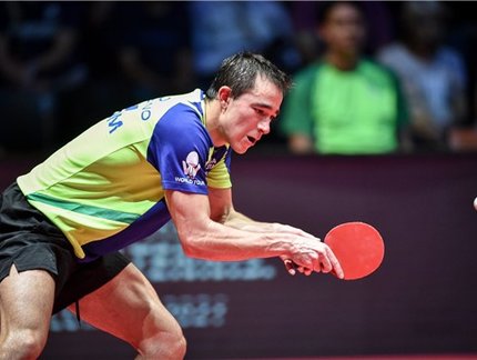 Calderano faz jogo equilibrado com chinês, mas se despede nas oitavas do Aberto da Alemanha