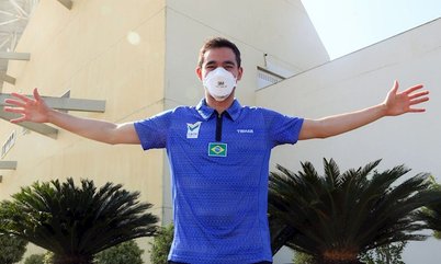 Equipe multidisciplinar e preparação científica: a rotina de Hugo Calderano na recuperação para os Jogos Olímpicos