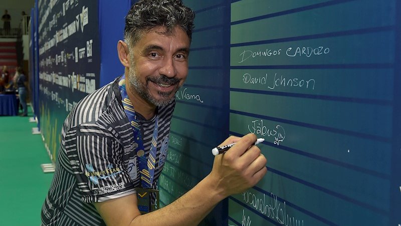 Fábio Silva não teve vida fácil na decisão do torn