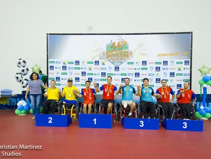 Na categoria equipes de clubes, classes 4, 5 e 8 conhecem seus campeões