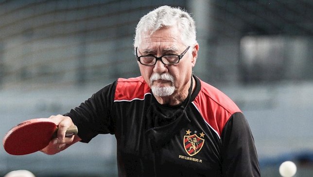 Renato Simões foi bicampeão com a equipe do Sport.