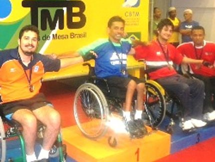 VÍDEO: BICAMPEÃO BRASILEIRO DA CLASSE 1 QUER BRILHAR EM 2010