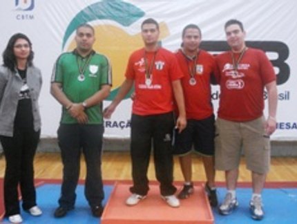 ATLETA DO ITAIM KEIKO FICOU COM O OURO NO ABSOLUTO A