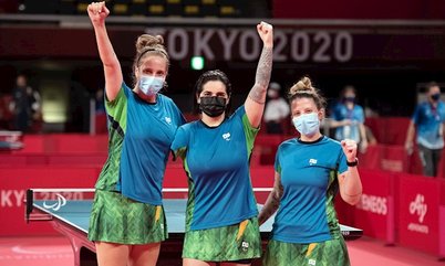 Bronze para as meninas! Bruna Alexandre, Danielle Rauen e Jennyfer Parinos conquistam mais uma medalha para o Brasil