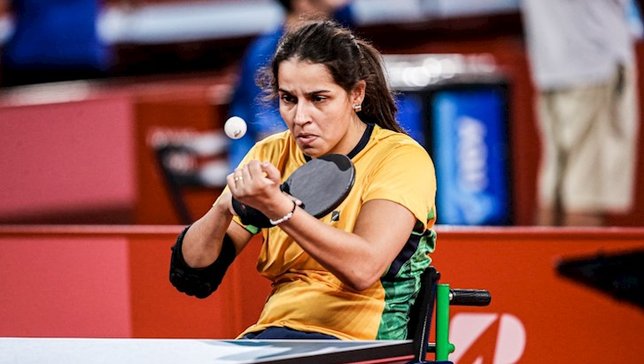 Catia Oliveira venceu finlandesa na estreia. Foto:
