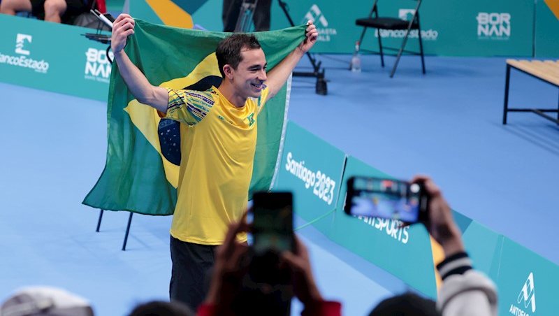Sétimo do ranking mundial, Hugo Calderano busca ma