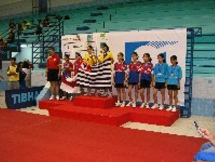 SÃO PAULO VENCE INFANTIL FEMININO DE SELEÇÕES