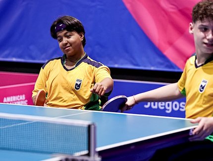Brasil brilha no Parapan de Jovens de Santiago e conquista 15 medalhas no tênis de mesa