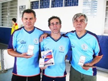 MESATENISTAS SÃO PREMIADOS NOS JOGOS DA MELHOR IDADE