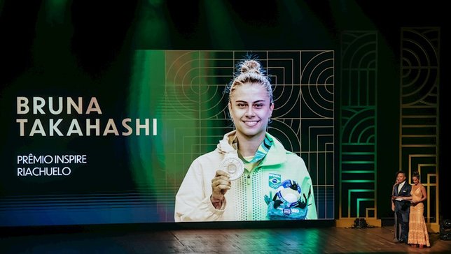 Bruna Takahashi, a mais inspiradora do esporte bra