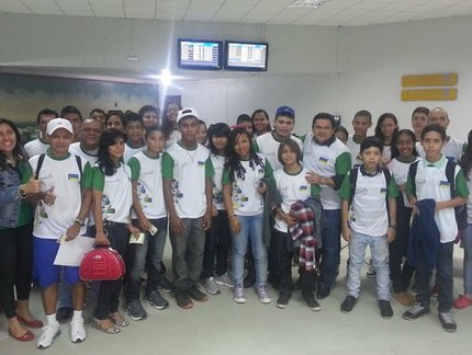 Delegação do AP embarca para os Jogos Escolares da Juventude
