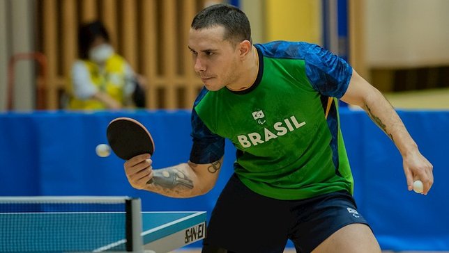 Paulo Salmin se preparando em Hamamatsu, no Japão.