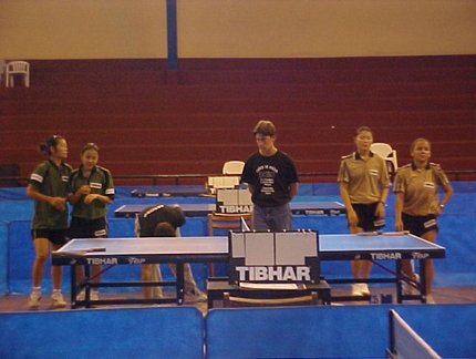 LIGIA E KARIN VENCEM NAS DUPLAS.