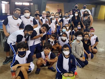 Diretora da EMEF Edméa Sola visita Projeto Social Esportivo de Marília