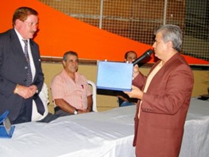 SANTA MÔNICA COMEMORA CONQUISTAS NO TÊNIS DE MESA