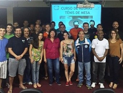 Federação Espiritossantense de Tênis de Mesa promove curso de arbitragem em Vitória