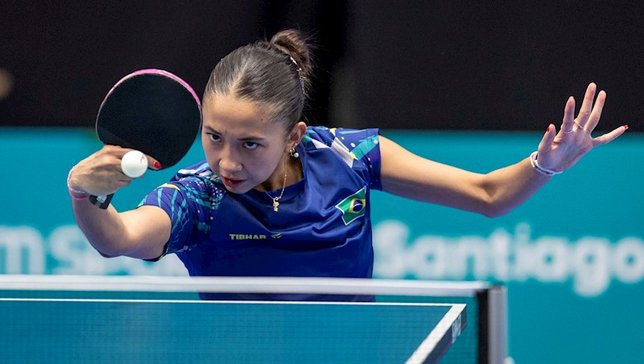 Giulia Takahashi venceu bem na estreia. Foto: Cris
