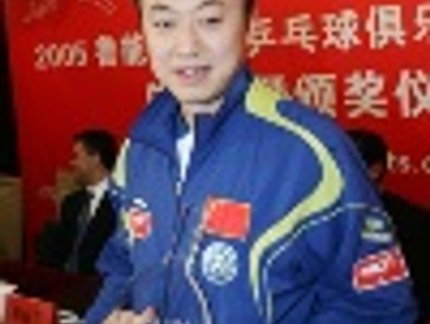 CLUBE CHINÊS COMPRA MA LIN POR 625 MIL US$