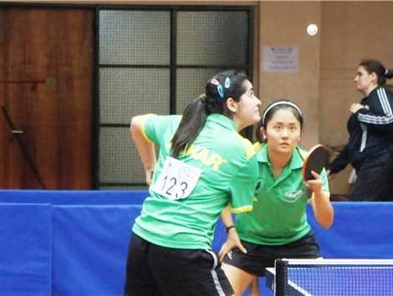 Karina Hayama e Bruna Alexandre se classificam para Semifinal