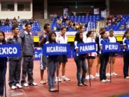 BRASIL VENCE E ESTÁ ENTRE OS FAVORITOS EM EL SALVADOR