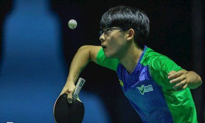 Leonardo Iizuka para nas quartas de final do WTT Youth Contender de Szombathely