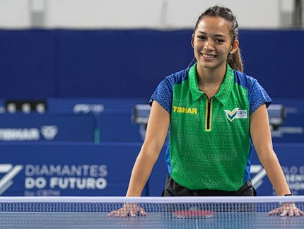 Tamyres Fukase participa do card preliminar da Desafio Brasil x França e quer homenagear o seu grande mentor