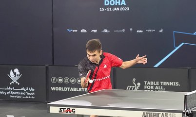 Vitor Ishiy vence duas vezes em Doha e se classifica para a rodada quatro do WTT
