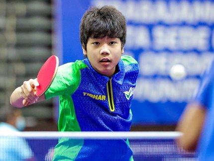 Hamilton Yamane fecha a disputa do WTT Youth Contender de Cuenca com medalha de prata na categoria sub-15
