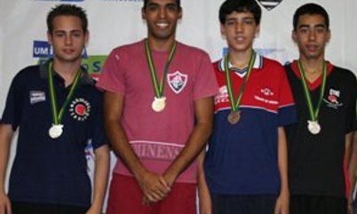 CARIOCA VENCE DUELO REGIONAL NO RATING G