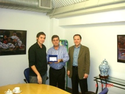 PRESIDENTE ALAOR HOMENAGEIA WALTER MATTOS, DO LANCE
