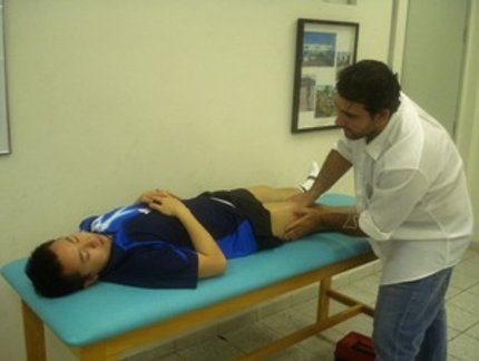 GUSTAVO TSUBOI RECORRE AOS SERVIÇOS DO FISIOTERAPEUTA