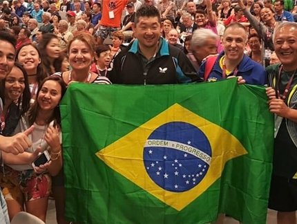 Veterano de São Paulo dá exemplo de perseverança no tênis de mesa