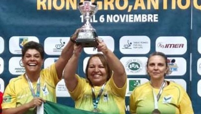 Equipe feminina veterana é campeã invicta no Pan-Americano Master de Rionegro