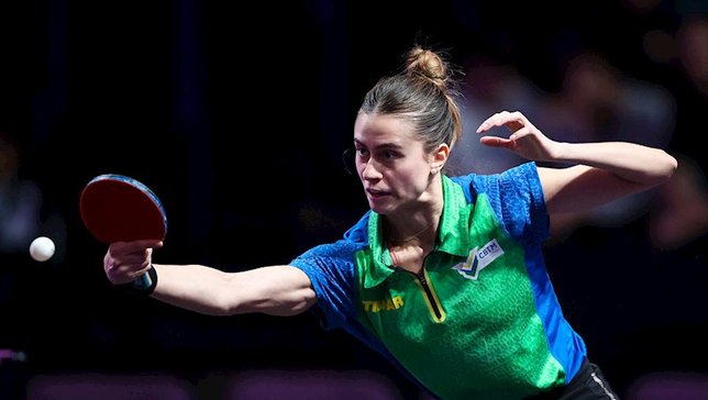 Bruna Takahashi é superada por japonesa na estreia do WTT Champions de Frankfurt