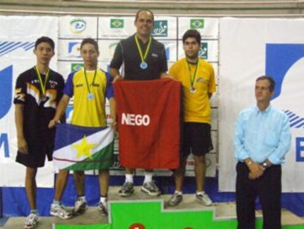 PÓDIO RATING H MASCULINO