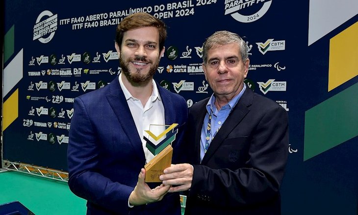 Alaor Azevedo e o secretário Felipe Becari. Foto: 