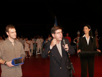 CERIMÔNIA DE ABERTURA HOMENAGEIA HUGO HOYAMA