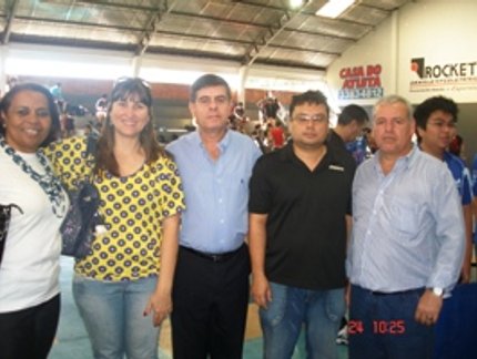 TÊNIS DE MESA EM ESCOLA MUNICIPAL DE CAMPO GRANDE (MS)