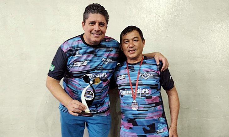 Nelson Machado (campeão V50) e Sergio Sakai (3º lu